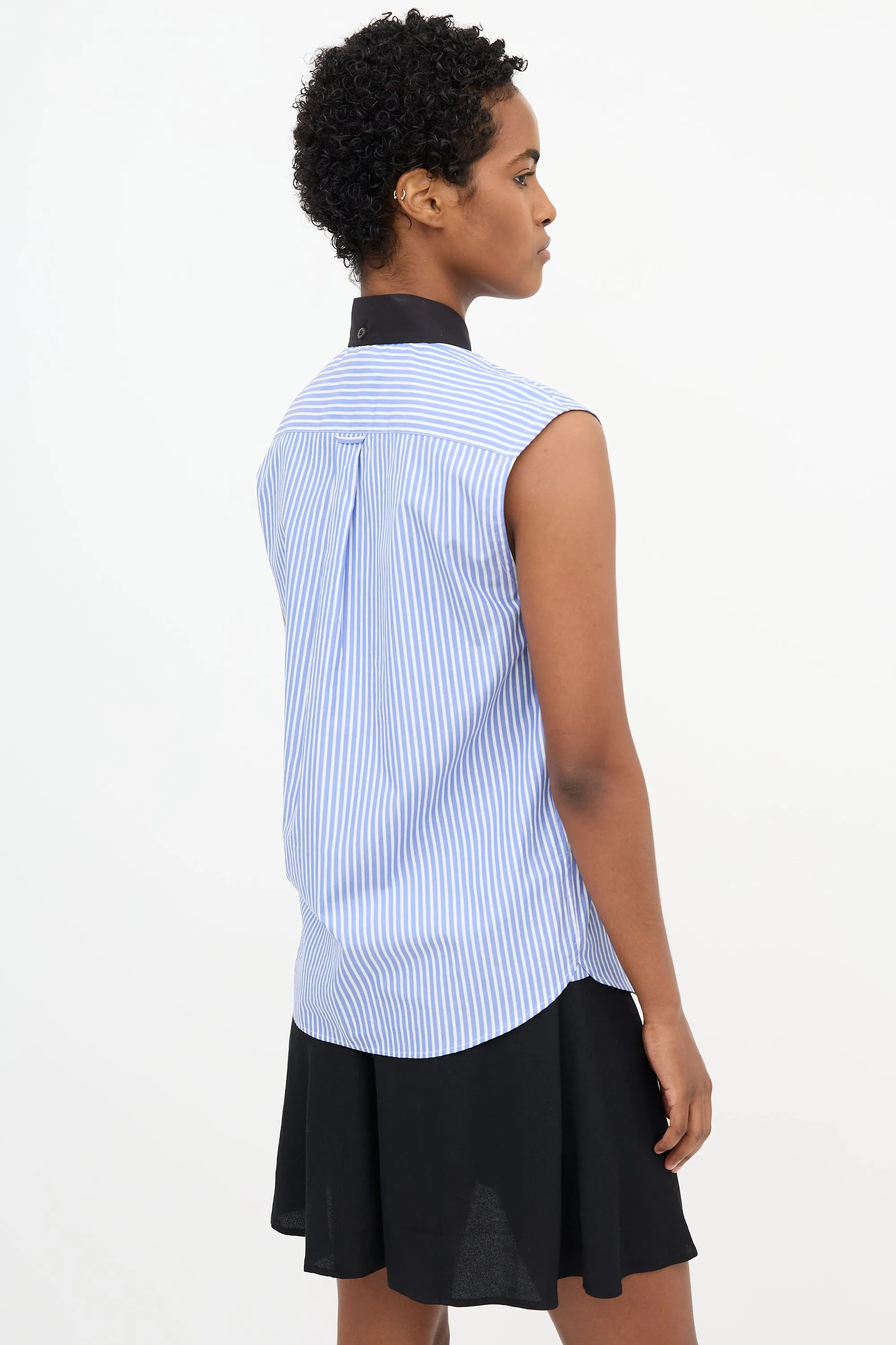 2017 Stripe Sleeveless Shirt