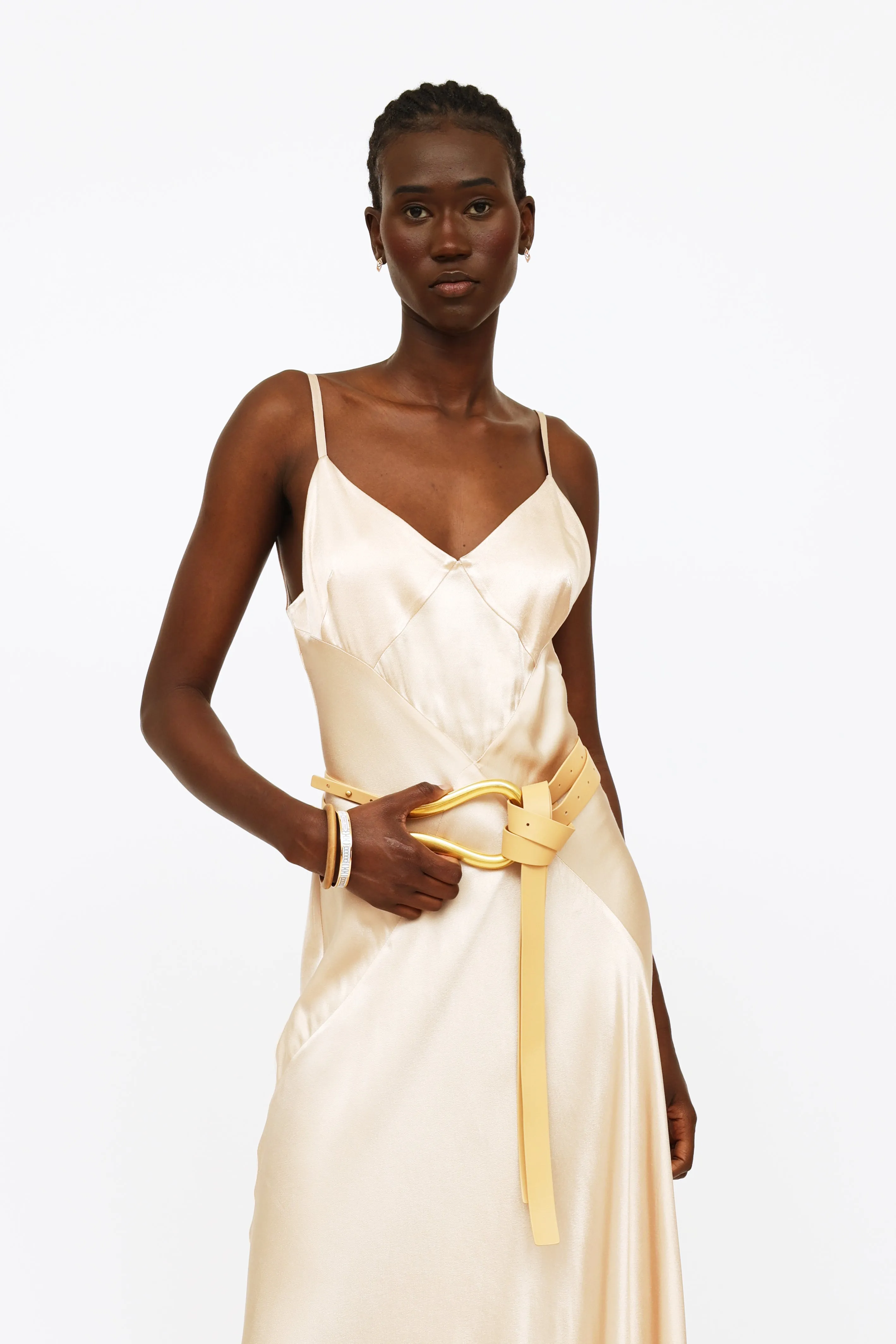 Beige Horseshoe Buckle Belt