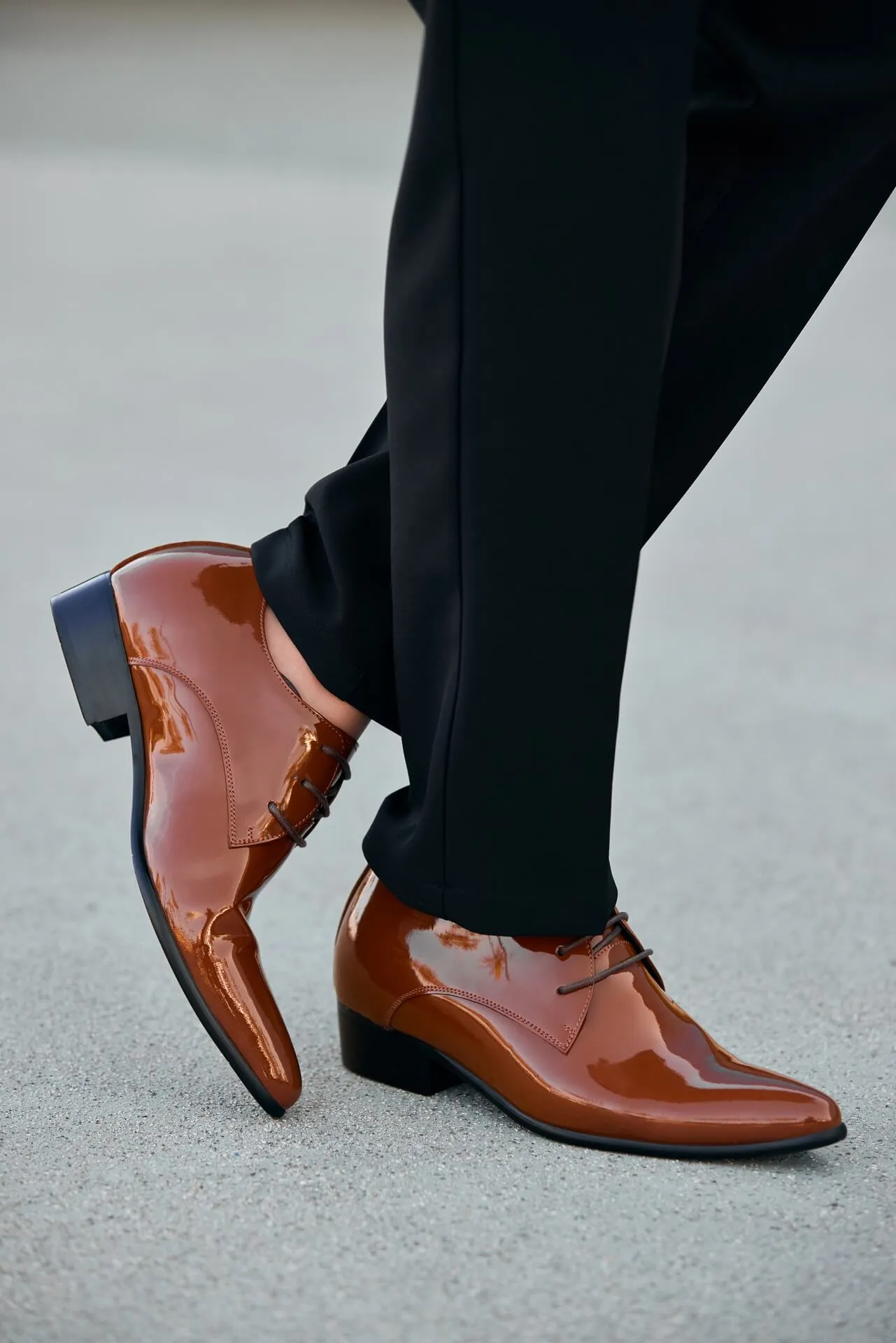 CALTO - K2728 - 2.8 Inches Taller (Light Brown) - Patent Leather Sharp Toe Dress Derbies - Lightweight