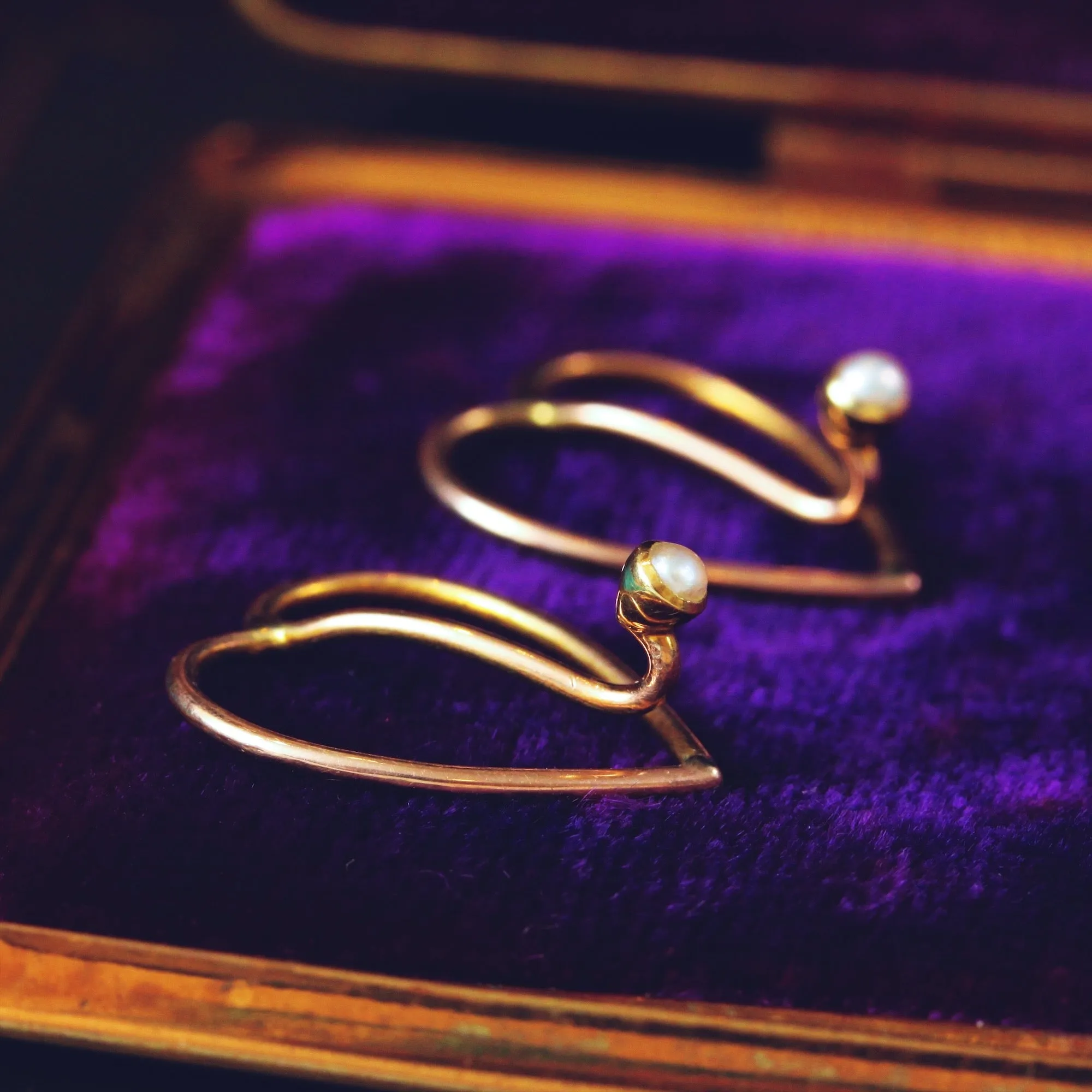 Original Edwardian Pearl Set Collar Clips