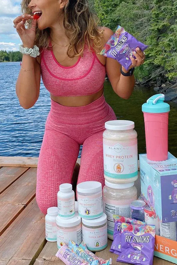 Solid Color Sporty Midriff-Baring Pants Suit
