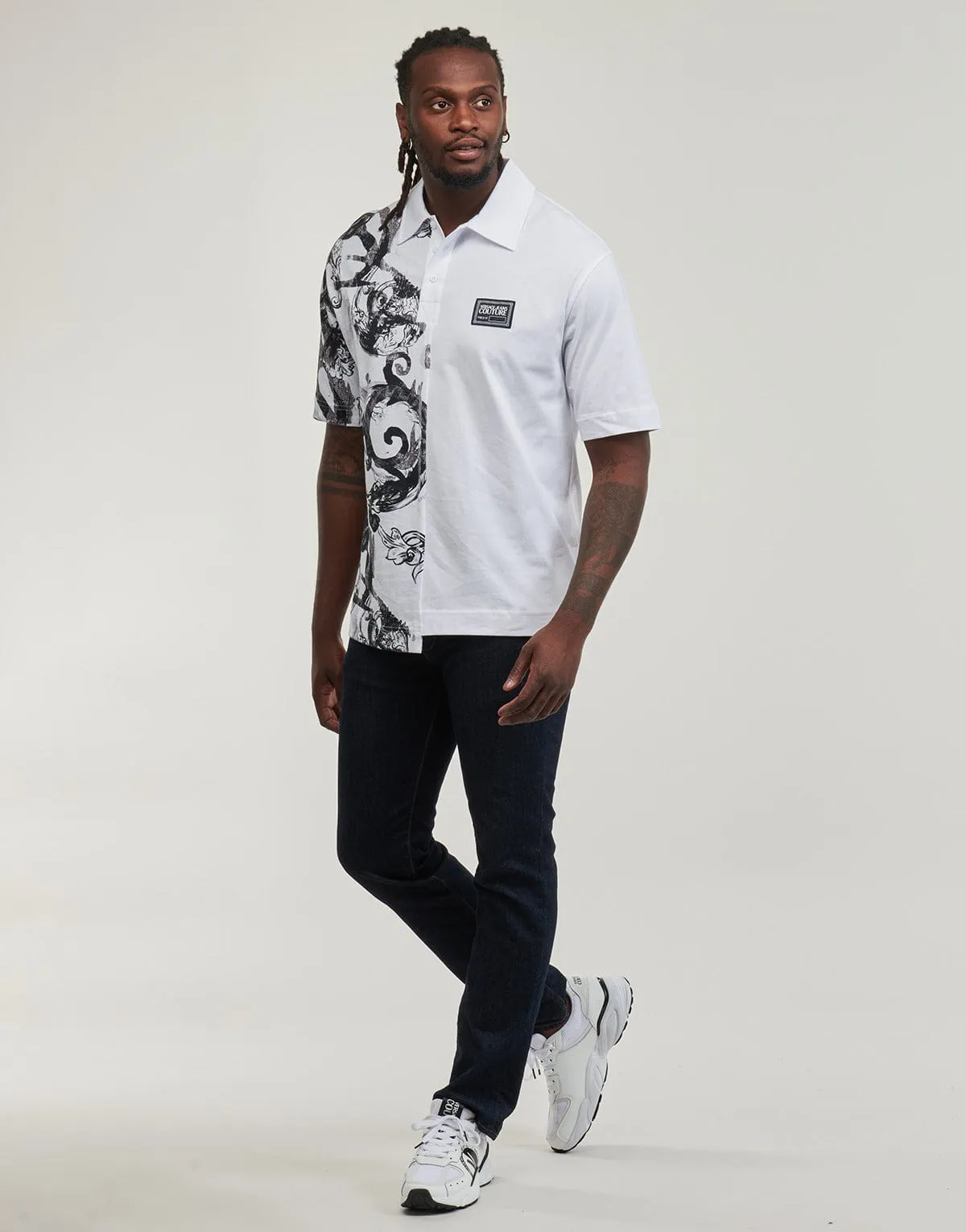 Versace Jeans Couture Split Baroque Print Polo – Monochrome  Modern Elegance-